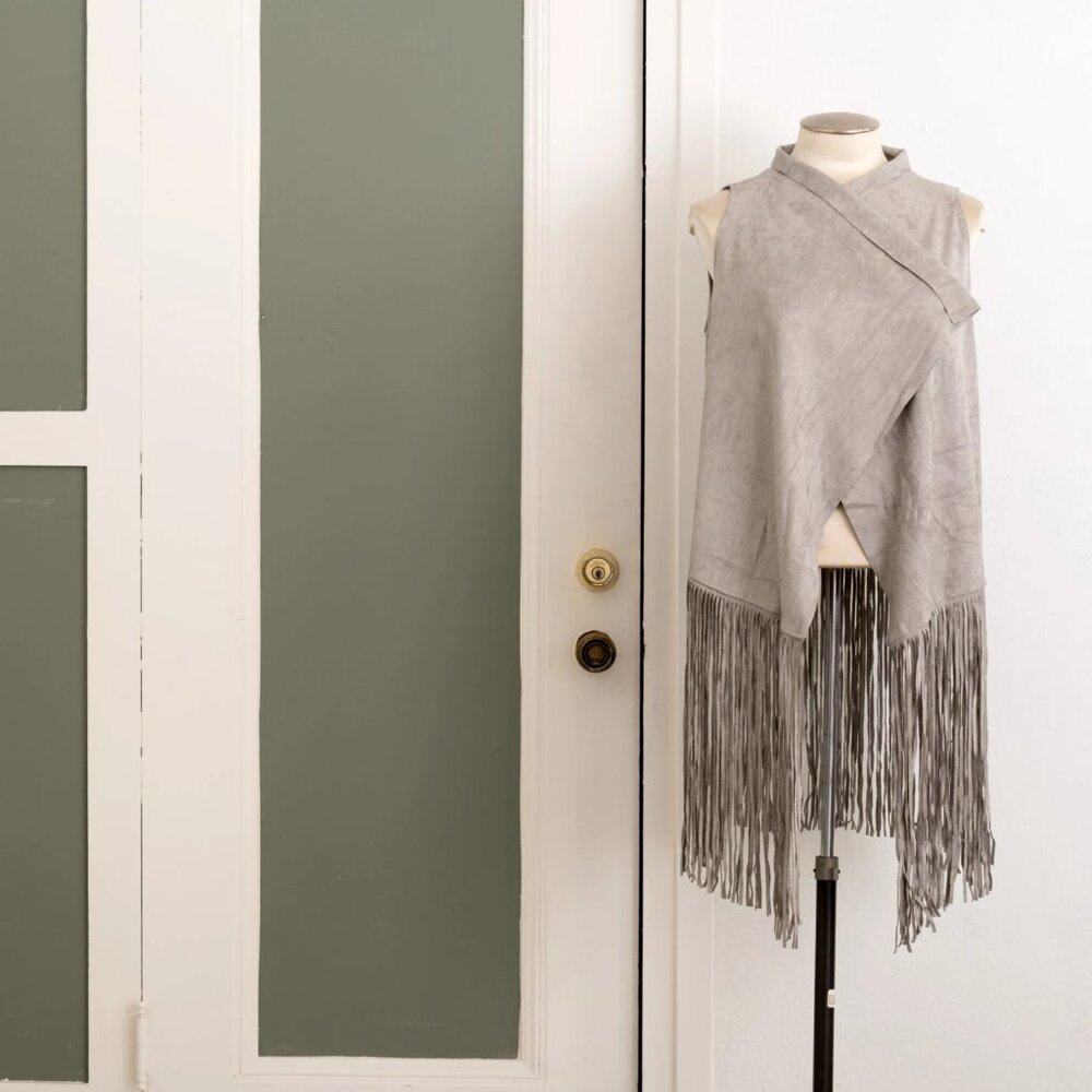 Faux Suede Fringe Vest: Gray Boho Cardigan Jacket - Picture 2 of 3
